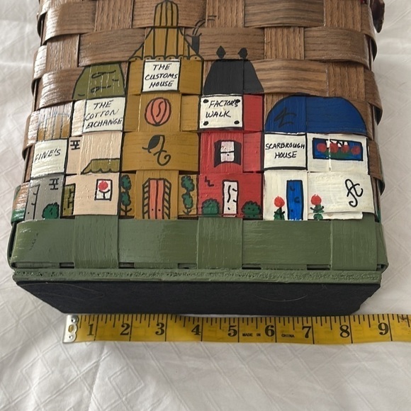 Vintage 🎉HP🎉basket handmade. Painted in Savannah GA - Picture 10 of 12